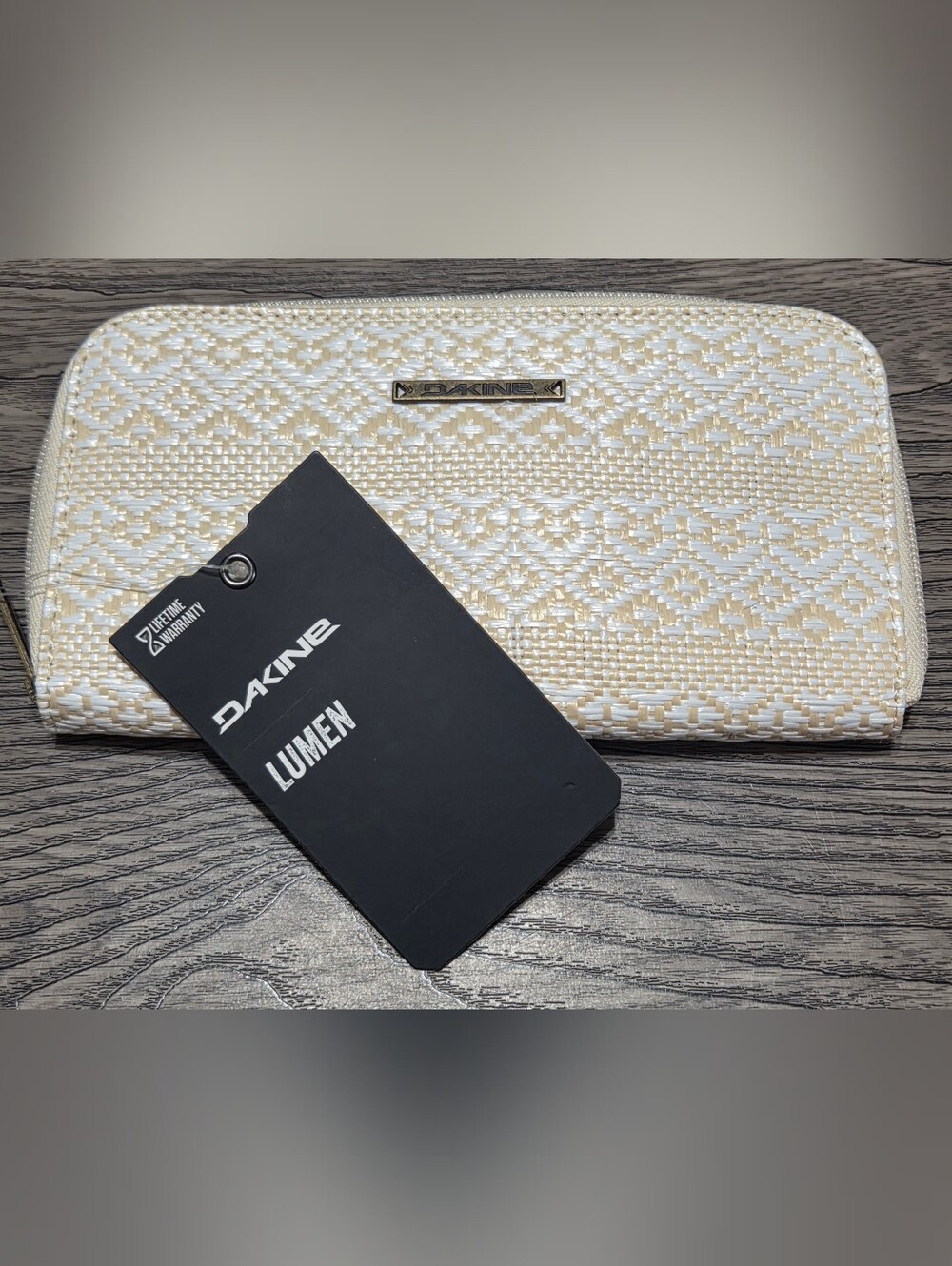 DAKINE Lumen Woven Cream Wallet - Elegant Women's Clutch